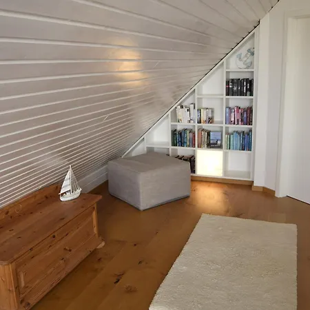 Tohuus Ann - Fam Stamer App10 Apartament